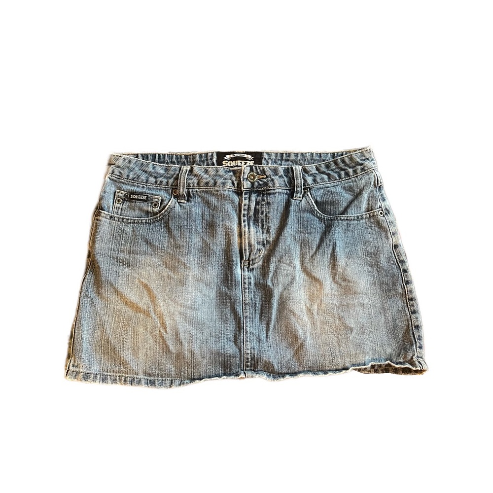 Y2K mini skirt